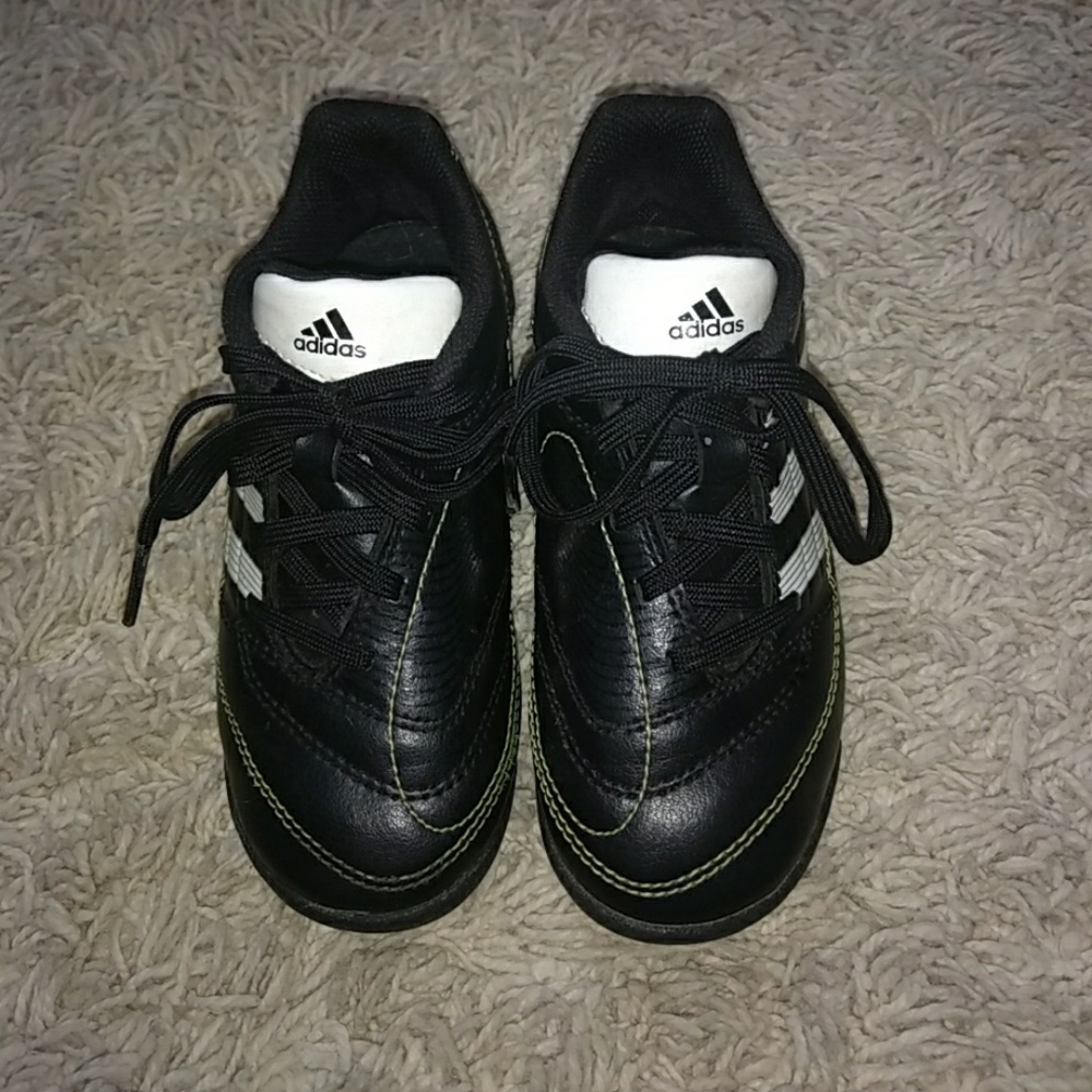 Kids Adidas Soccer Cleats Size 10.5